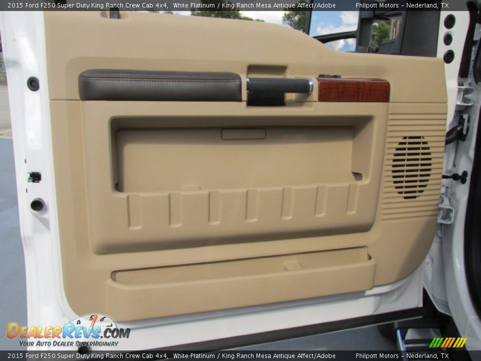 2015 Ford F250 Super Duty King Ranch Crew Cab 4x4 White Platinum / King Ranch Mesa Antique Affect/Adobe Photo #25