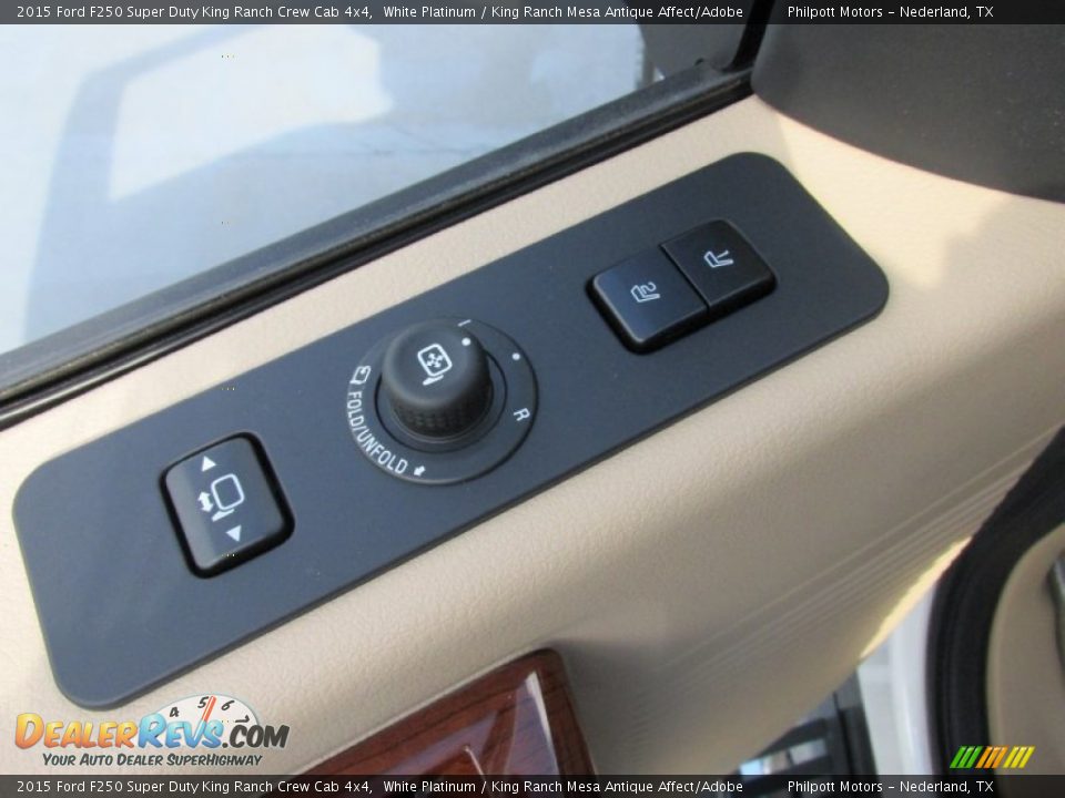 2015 Ford F250 Super Duty King Ranch Crew Cab 4x4 White Platinum / King Ranch Mesa Antique Affect/Adobe Photo #26
