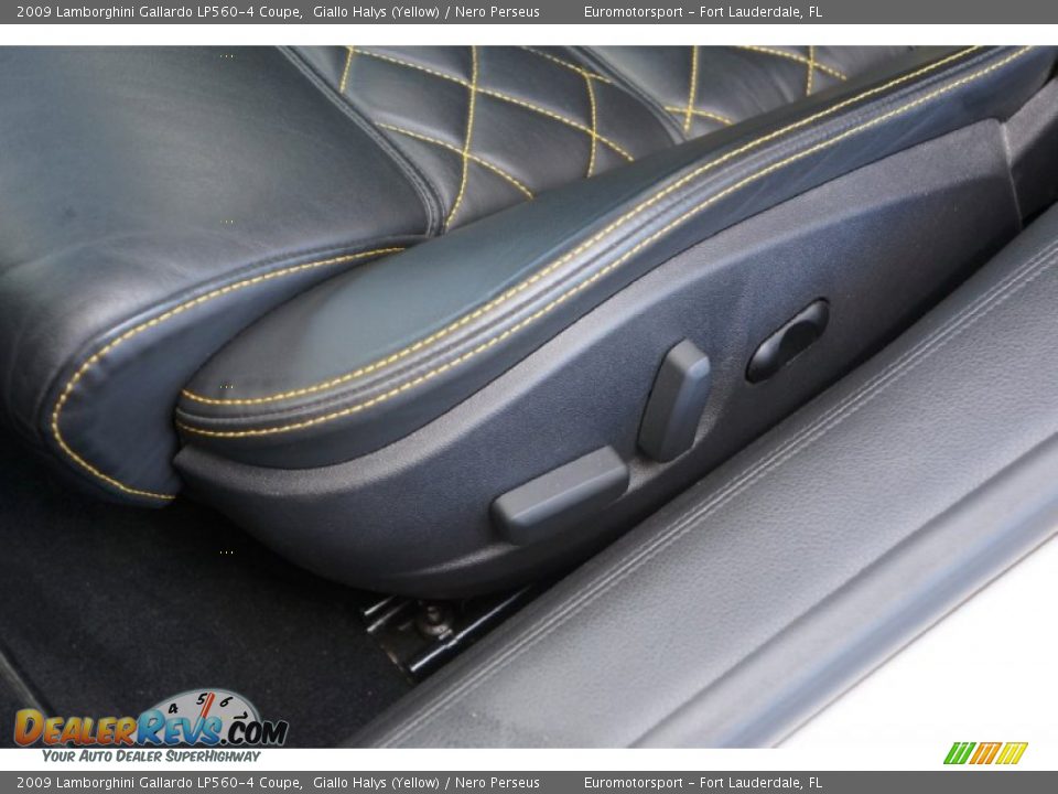 Controls of 2009 Lamborghini Gallardo LP560-4 Coupe Photo #47