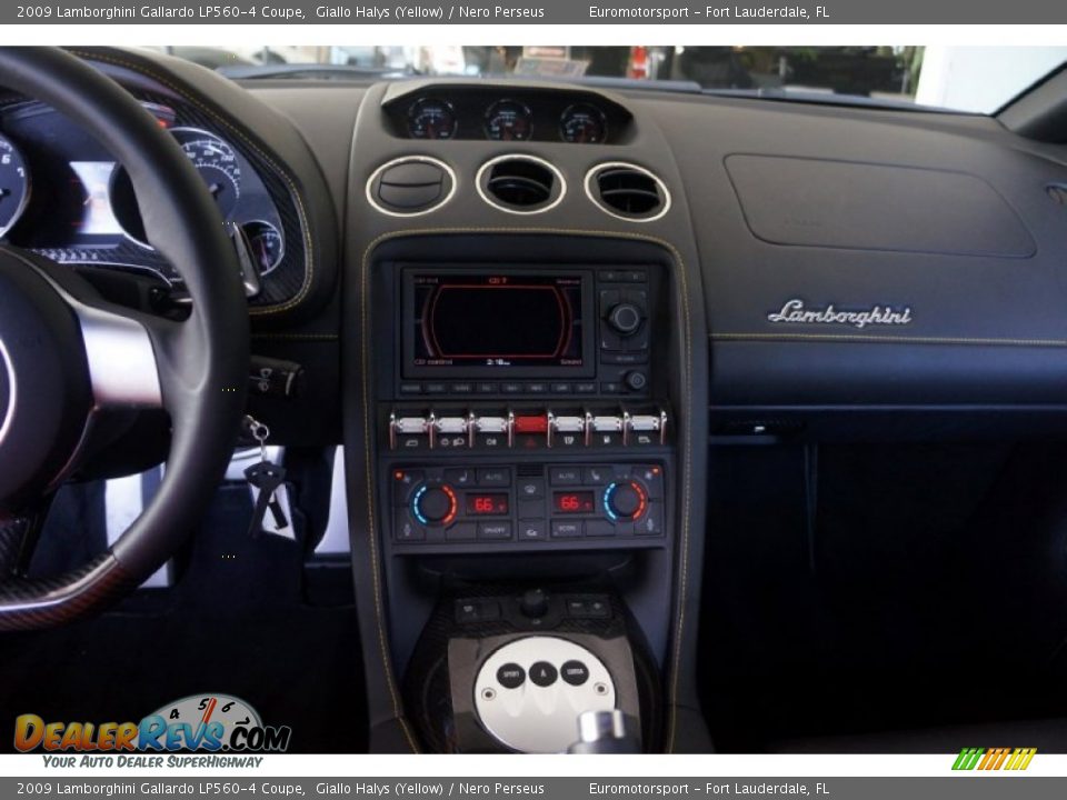 Controls of 2009 Lamborghini Gallardo LP560-4 Coupe Photo #63