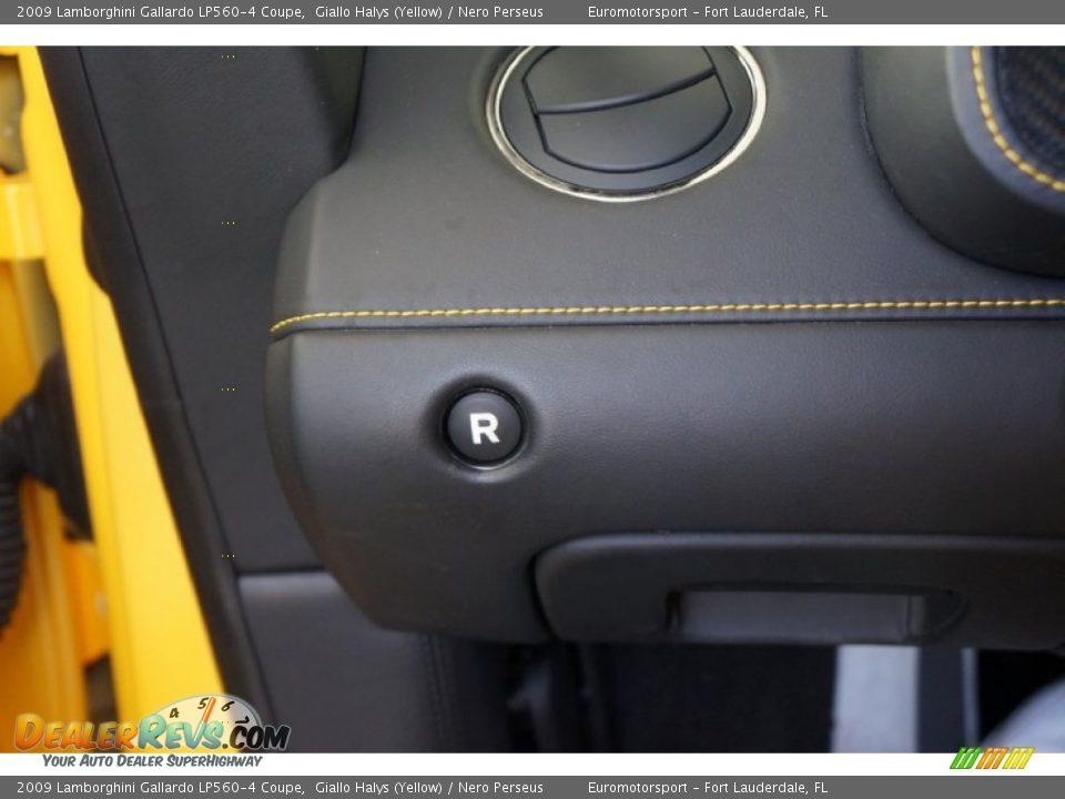 Controls of 2009 Lamborghini Gallardo LP560-4 Coupe Photo #74