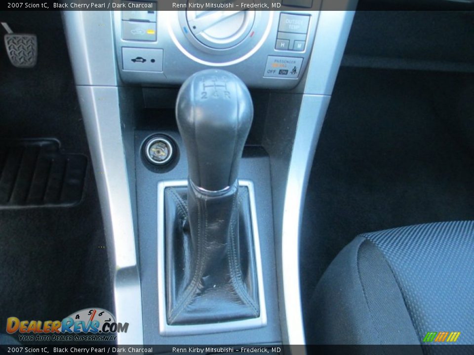 2007 Scion tC Black Cherry Pearl / Dark Charcoal Photo #20