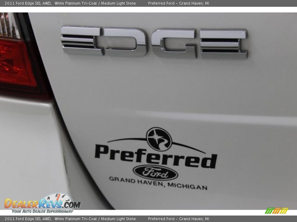 2011 Ford Edge SEL AWD White Platinum Tri-Coat / Medium Light Stone Photo #8