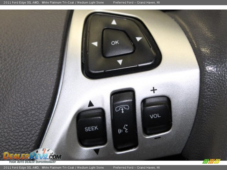 2011 Ford Edge SEL AWD White Platinum Tri-Coat / Medium Light Stone Photo #33
