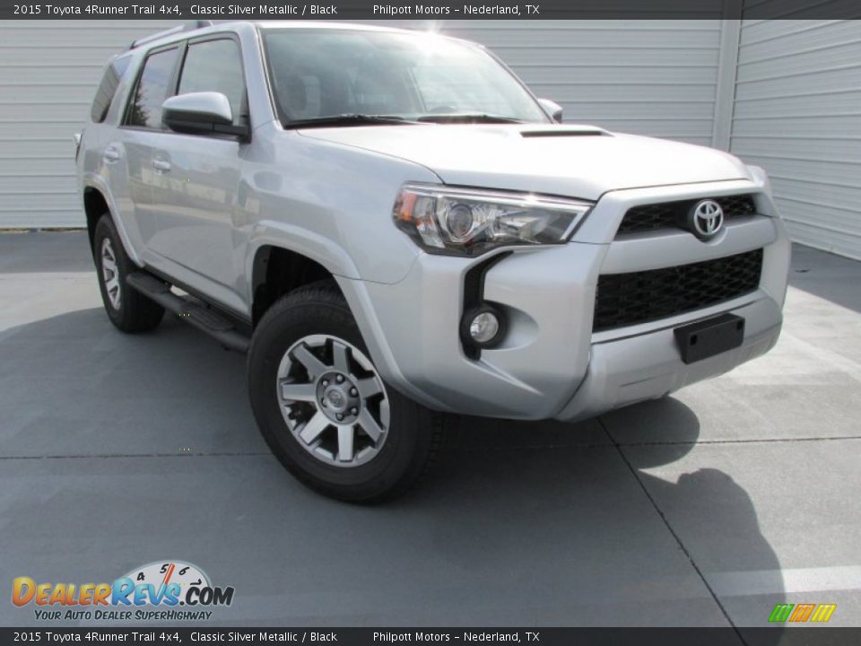 Front 3/4 View of 2015 Toyota 4Runner Trail 4x4 Photo #2