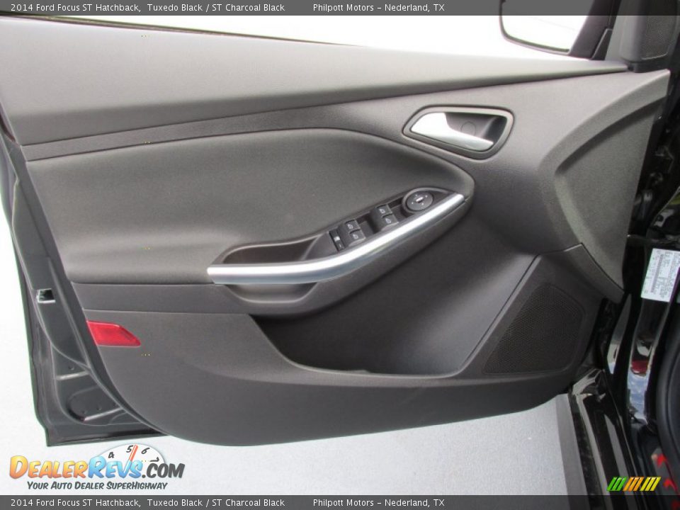 2014 Ford Focus ST Hatchback Tuxedo Black / ST Charcoal Black Photo #21