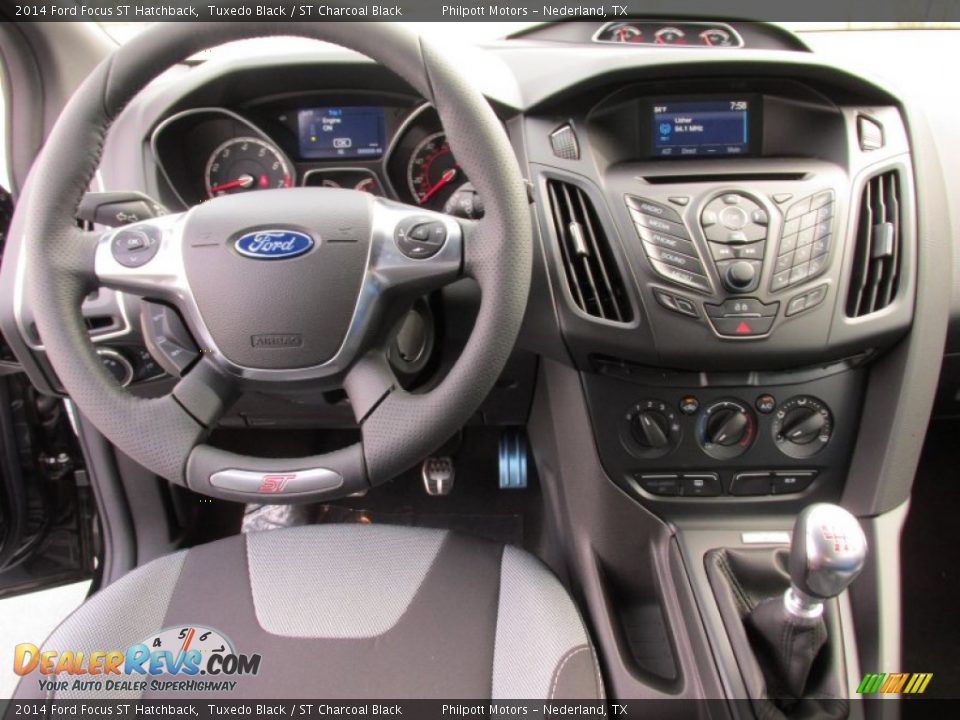 2014 Ford Focus ST Hatchback Tuxedo Black / ST Charcoal Black Photo #25