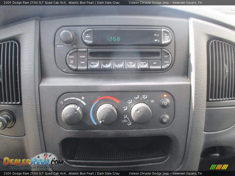 2005 Dodge Ram 2500 SLT Quad Cab 4x4 Atlantic Blue Pearl / Dark Slate Gray Photo #20