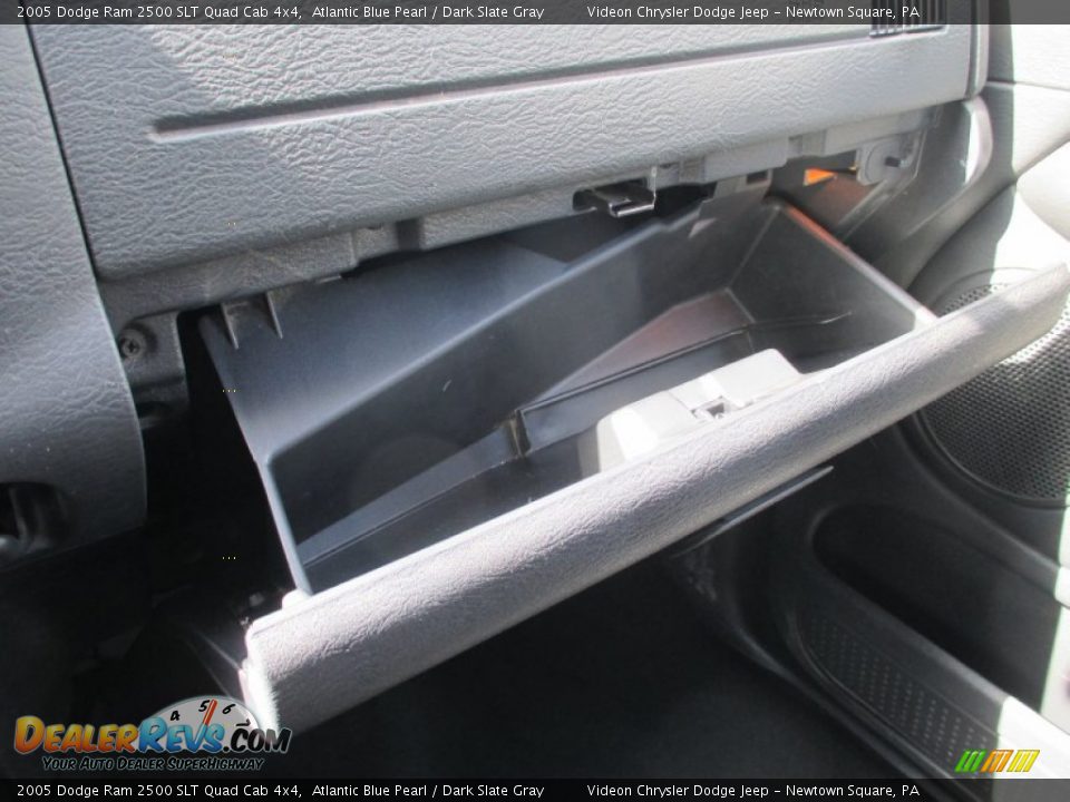 2005 Dodge Ram 2500 SLT Quad Cab 4x4 Atlantic Blue Pearl / Dark Slate Gray Photo #24