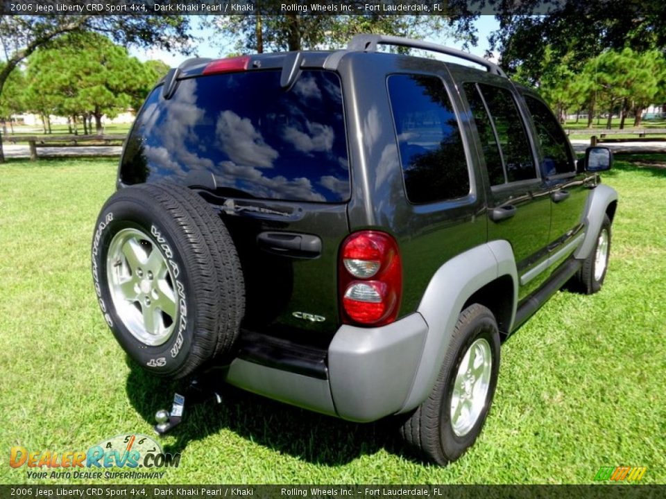 2006 Jeep Liberty CRD Sport 4x4 Dark Khaki Pearl / Khaki Photo #15