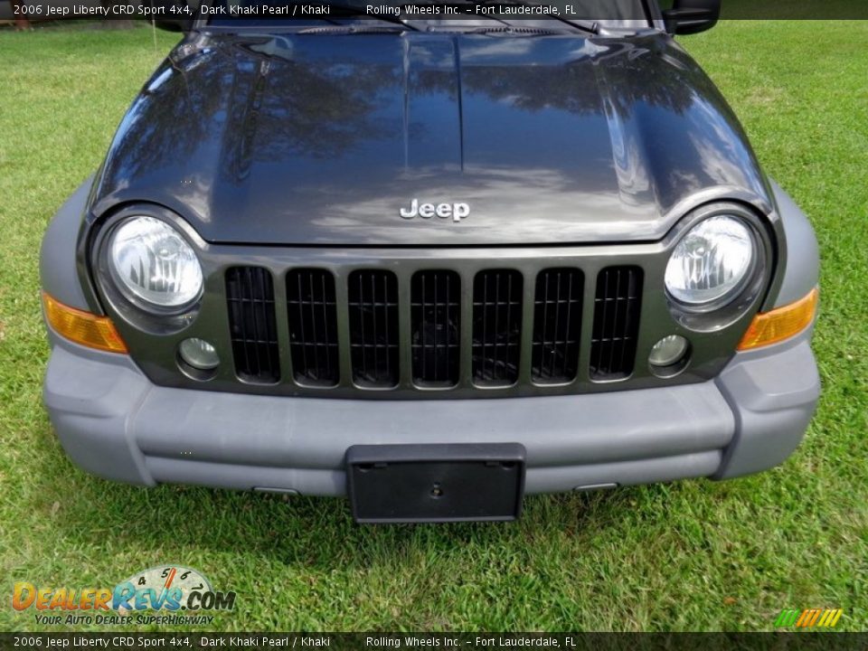 2006 Jeep Liberty CRD Sport 4x4 Dark Khaki Pearl / Khaki Photo #25