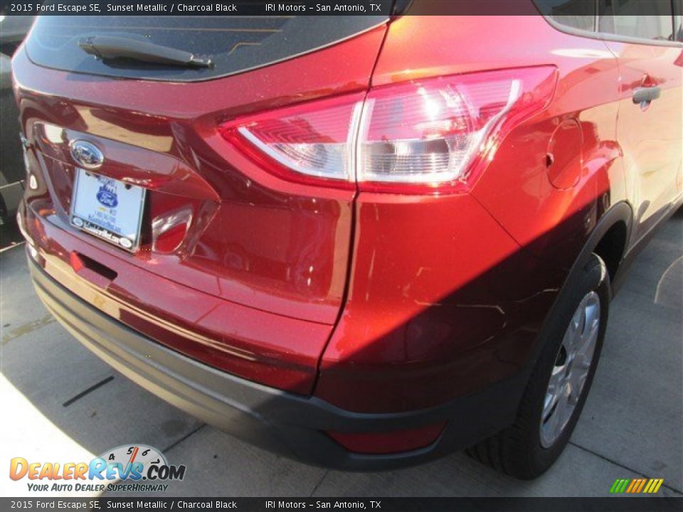 2015 Ford Escape SE Sunset Metallic / Charcoal Black Photo #3