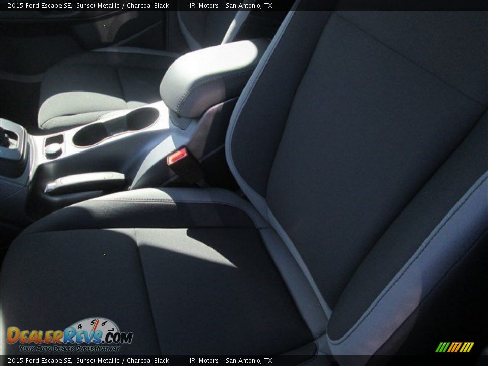 2015 Ford Escape SE Sunset Metallic / Charcoal Black Photo #11