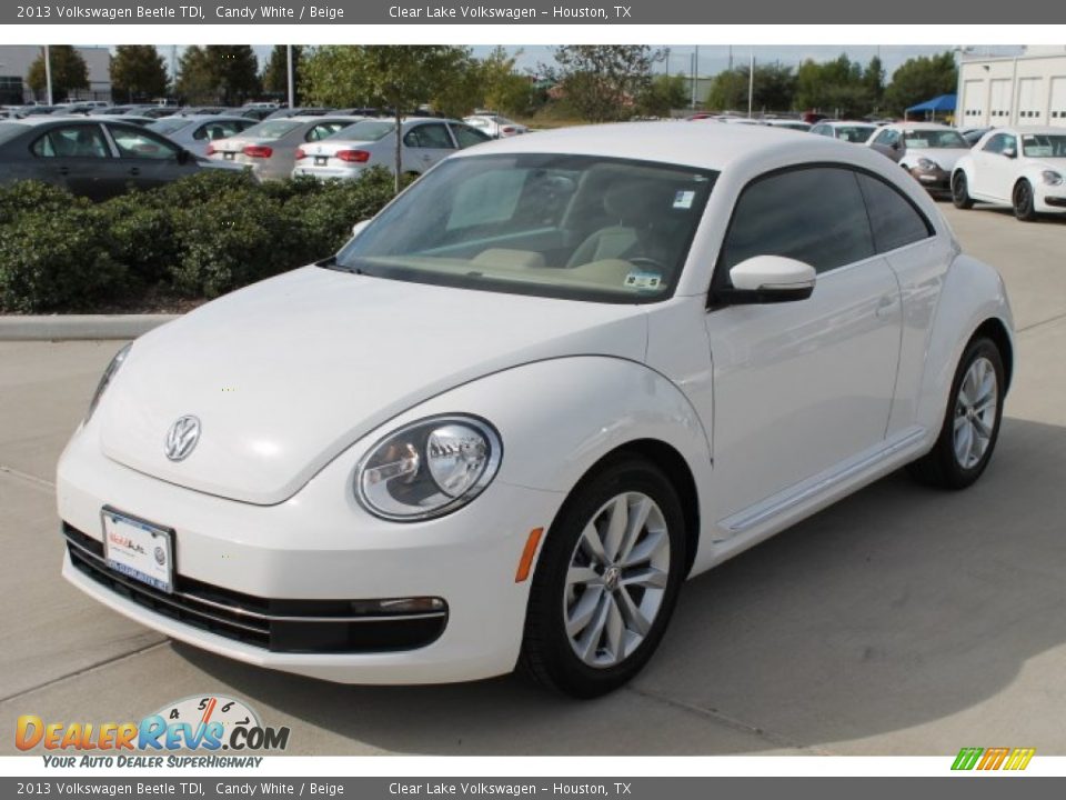 2013 Volkswagen Beetle TDI Candy White / Beige Photo #4