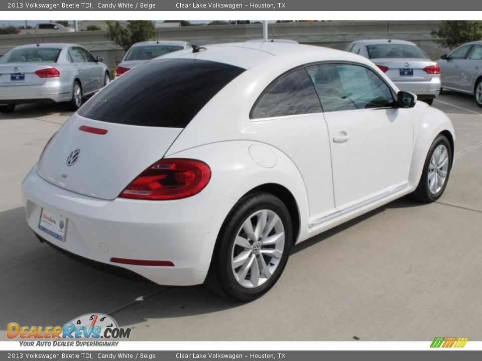 2013 Volkswagen Beetle TDI Candy White / Beige Photo #8
