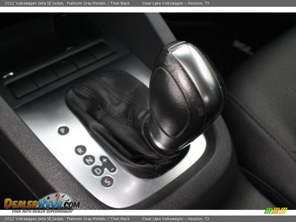 2012 Volkswagen Jetta SE Sedan Platinum Gray Metallic / Titan Black Photo #23