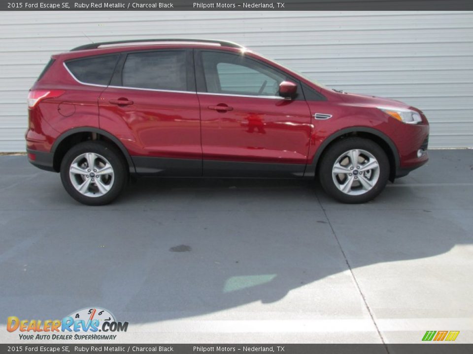 2015 Ford Escape SE Ruby Red Metallic / Charcoal Black Photo #3