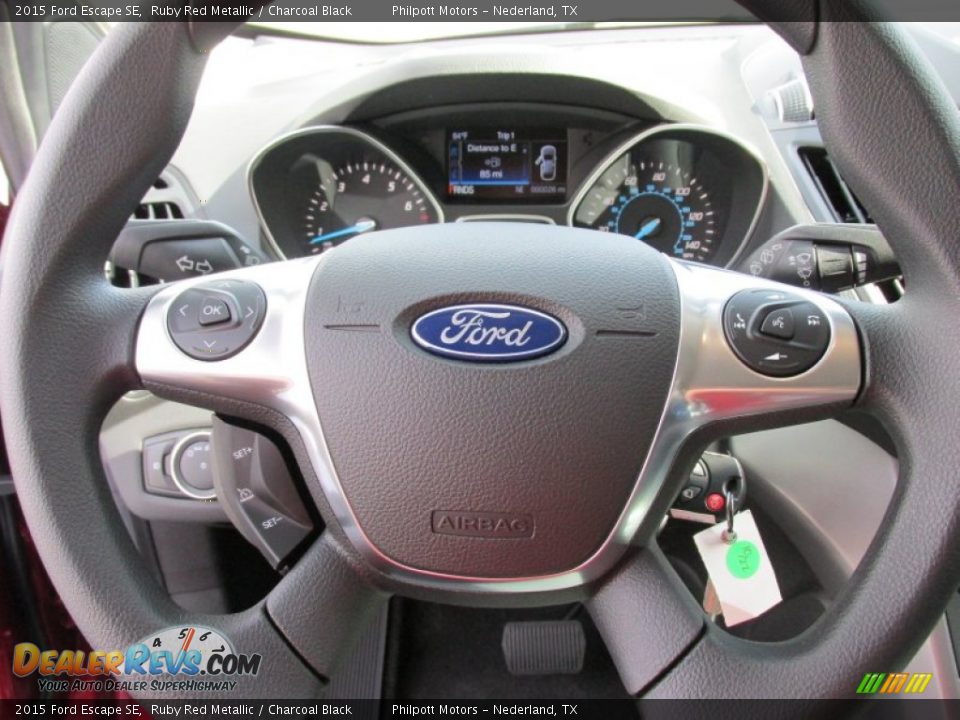 2015 Ford Escape SE Ruby Red Metallic / Charcoal Black Photo #30