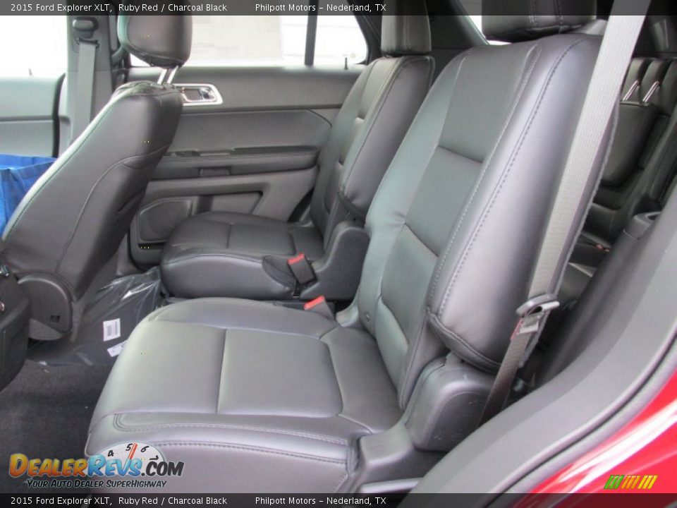 2015 Ford Explorer XLT Ruby Red / Charcoal Black Photo #22