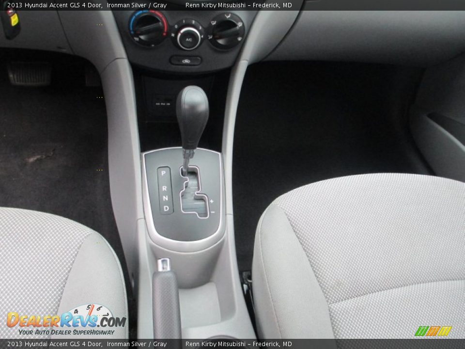 2013 Hyundai Accent GLS 4 Door Ironman Silver / Gray Photo #19