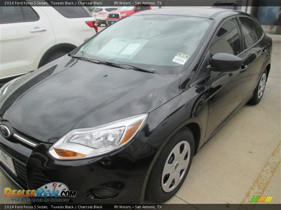 2014 Ford Focus S Sedan Tuxedo Black / Charcoal Black Photo #8