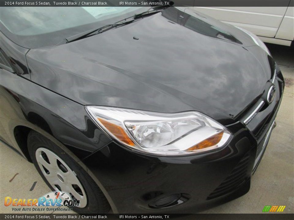 2014 Ford Focus S Sedan Tuxedo Black / Charcoal Black Photo #11