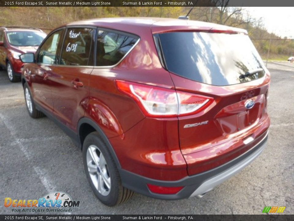 2015 Ford Escape SE Sunset Metallic / Medium Light Stone Photo #5