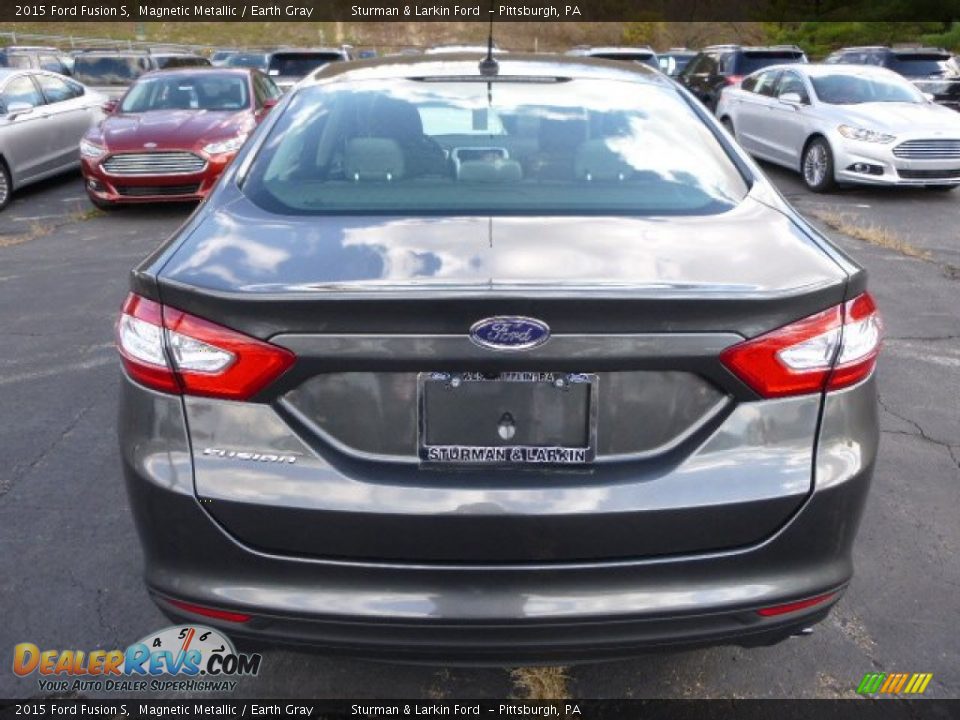 2015 Ford Fusion S Magnetic Metallic / Earth Gray Photo #3