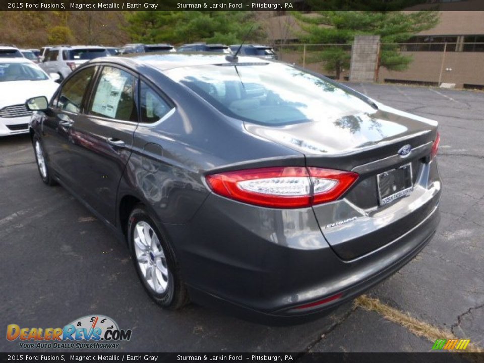 2015 Ford Fusion S Magnetic Metallic / Earth Gray Photo #4