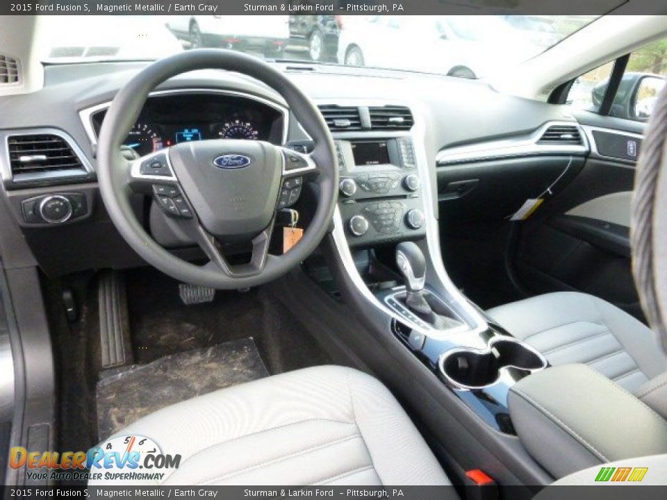 2015 Ford Fusion S Magnetic Metallic / Earth Gray Photo #9