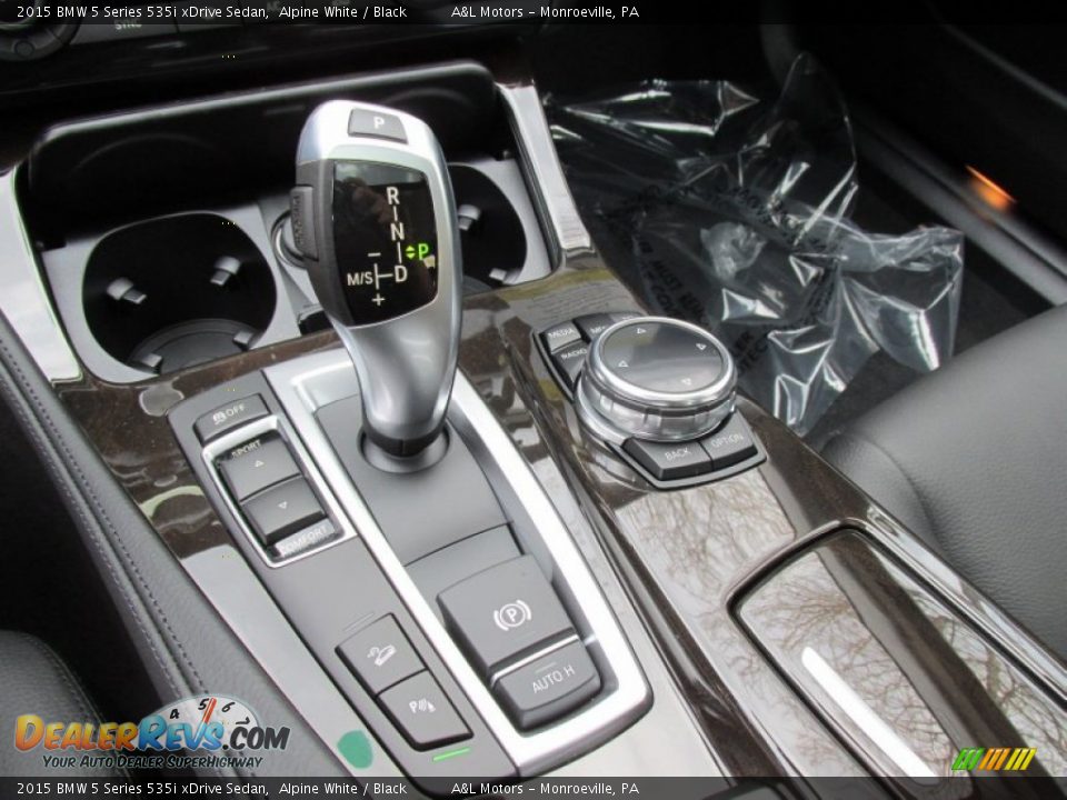 2015 BMW 5 Series 535i xDrive Sedan Alpine White / Black Photo #16