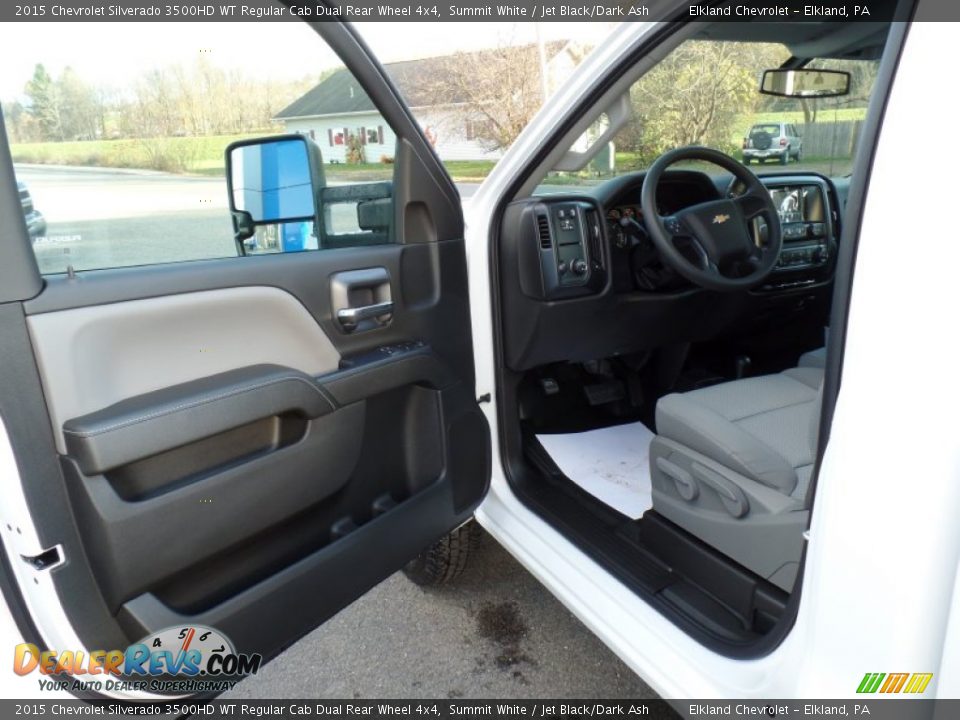 2015 Chevrolet Silverado 3500HD WT Regular Cab Dual Rear Wheel 4x4 Summit White / Jet Black/Dark Ash Photo #15