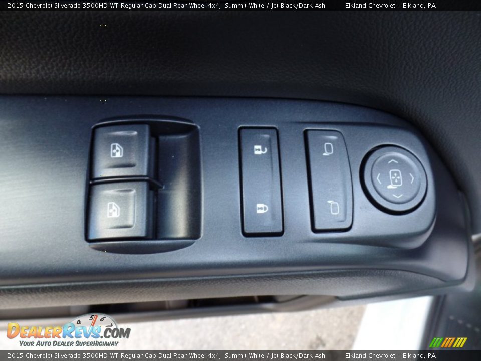 2015 Chevrolet Silverado 3500HD WT Regular Cab Dual Rear Wheel 4x4 Summit White / Jet Black/Dark Ash Photo #17