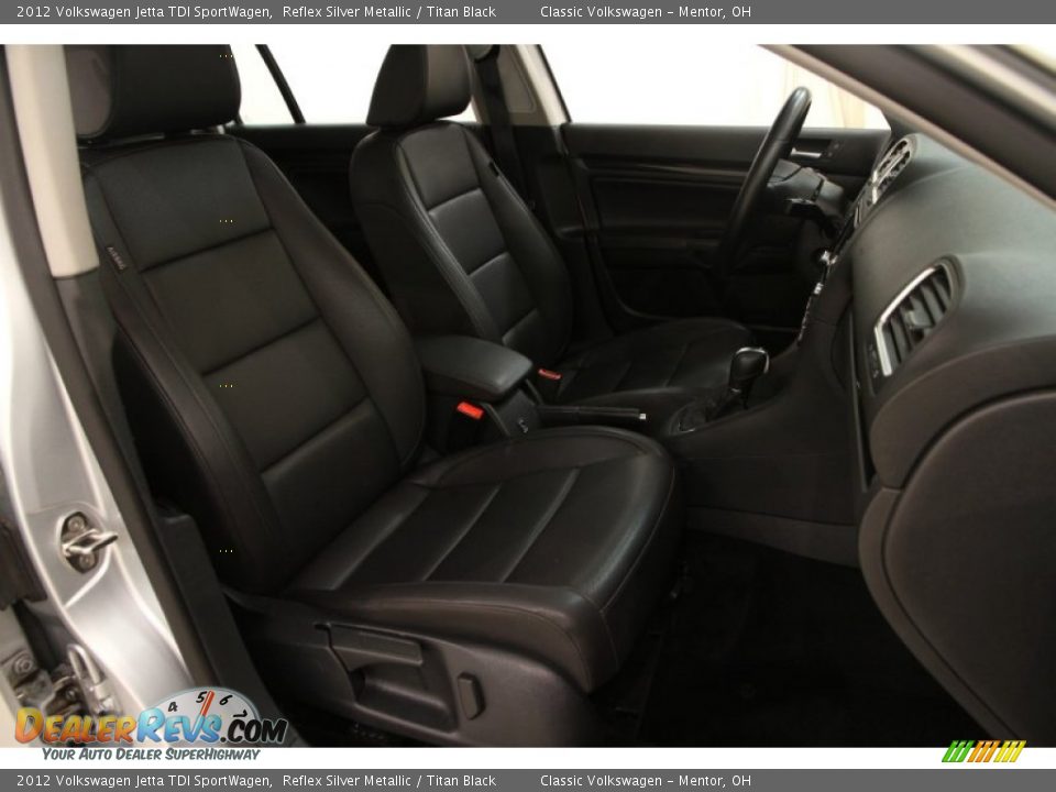 2012 Volkswagen Jetta TDI SportWagen Reflex Silver Metallic / Titan Black Photo #17