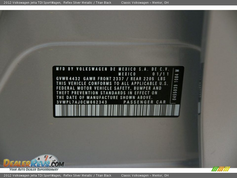 2012 Volkswagen Jetta TDI SportWagen Reflex Silver Metallic / Titan Black Photo #22