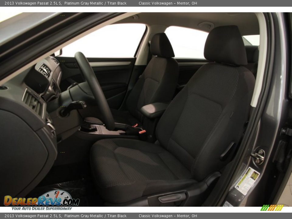 2013 Volkswagen Passat 2.5L S Platinum Gray Metallic / Titan Black Photo #5