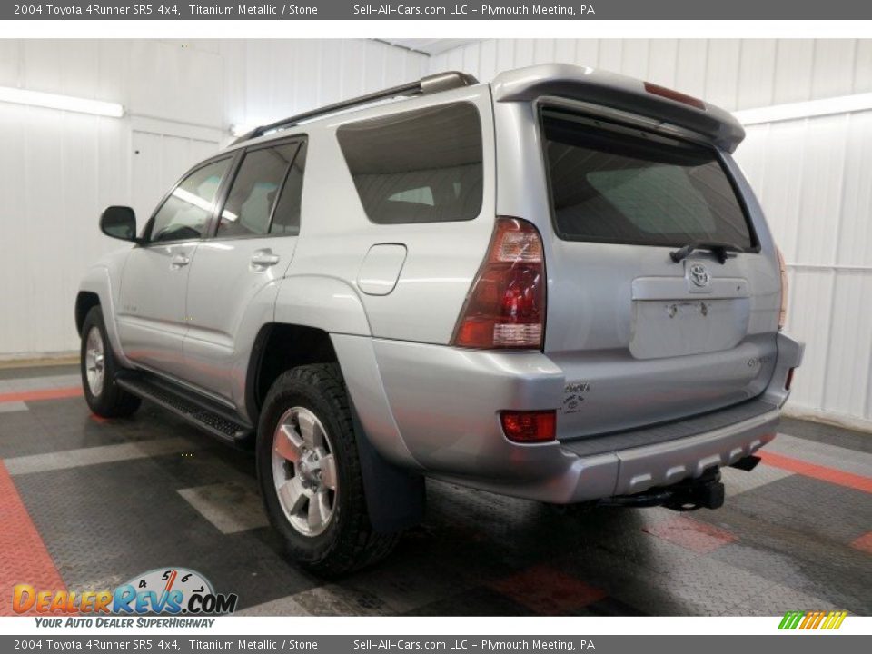 2004 Toyota 4Runner SR5 4x4 Titanium Metallic / Stone Photo #10