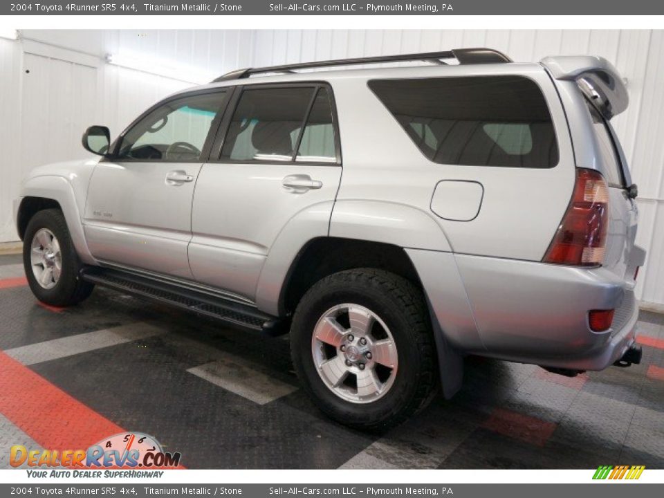2004 Toyota 4Runner SR5 4x4 Titanium Metallic / Stone Photo #11