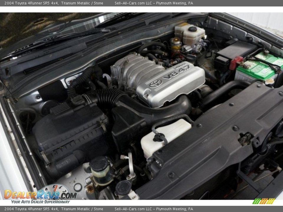 2004 Toyota 4Runner SR5 4x4 Titanium Metallic / Stone Photo #36