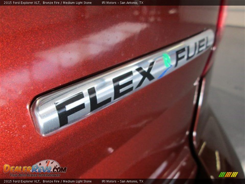 2015 Ford Explorer XLT Bronze Fire / Medium Light Stone Photo #8