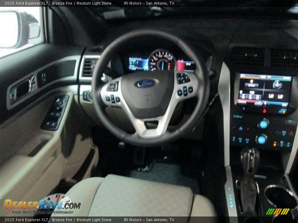 2015 Ford Explorer XLT Bronze Fire / Medium Light Stone Photo #12