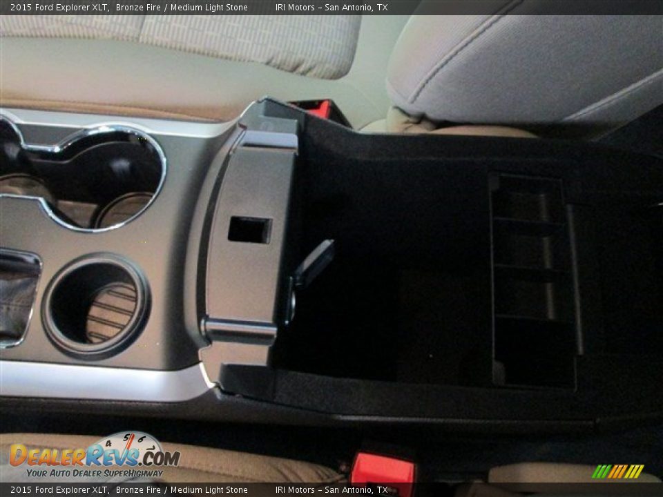 2015 Ford Explorer XLT Bronze Fire / Medium Light Stone Photo #25