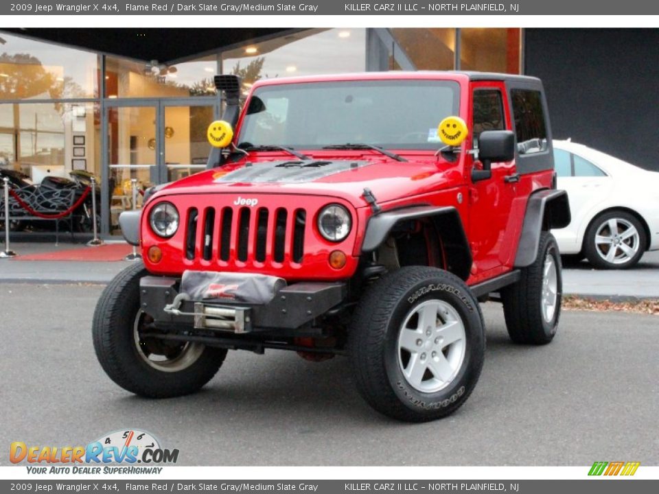 Front 3/4 View of 2009 Jeep Wrangler X 4x4 Photo #3
