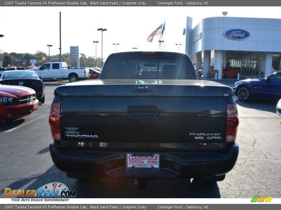 2007 Toyota Tacoma V6 PreRunner Double Cab Black Sand Pearl / Graphite Gray Photo #4