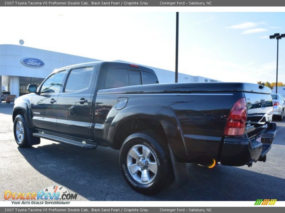 2007 Toyota Tacoma V6 PreRunner Double Cab Black Sand Pearl / Graphite Gray Photo #5