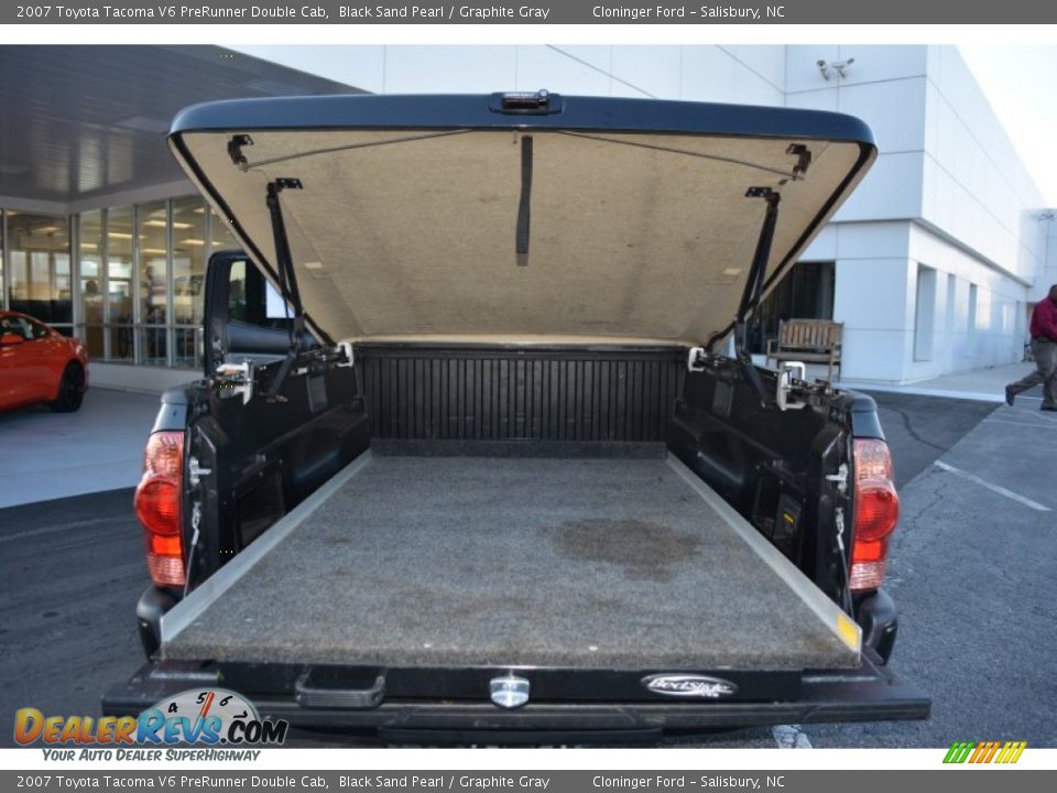 2007 Toyota Tacoma V6 PreRunner Double Cab Black Sand Pearl / Graphite Gray Photo #17