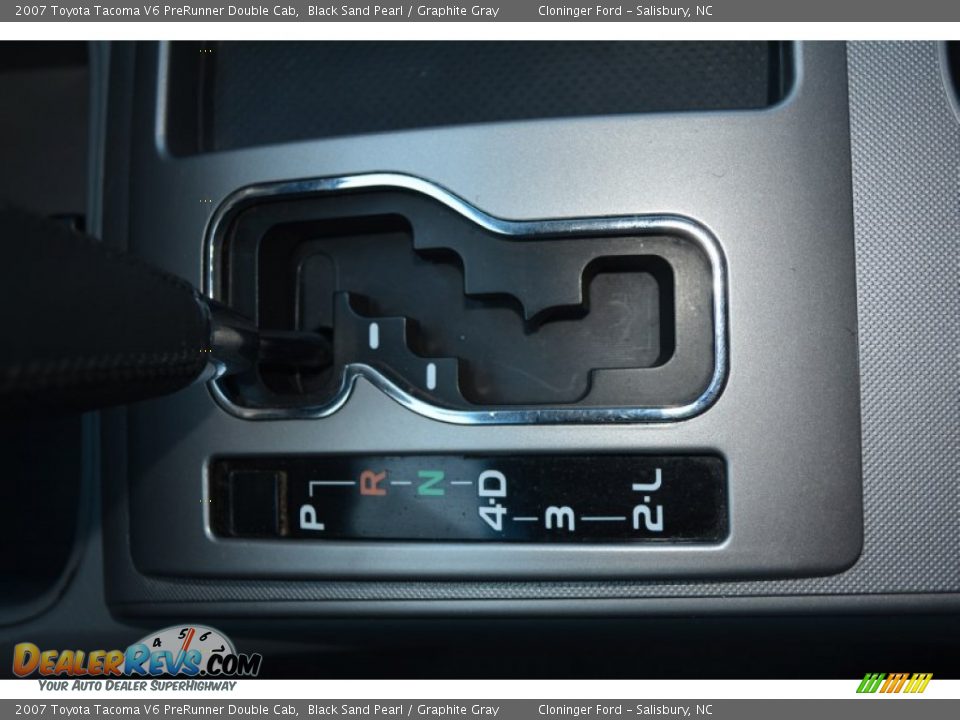 2007 Toyota Tacoma V6 PreRunner Double Cab Black Sand Pearl / Graphite Gray Photo #22