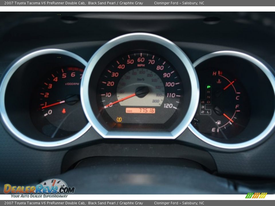 2007 Toyota Tacoma V6 PreRunner Double Cab Black Sand Pearl / Graphite Gray Photo #24