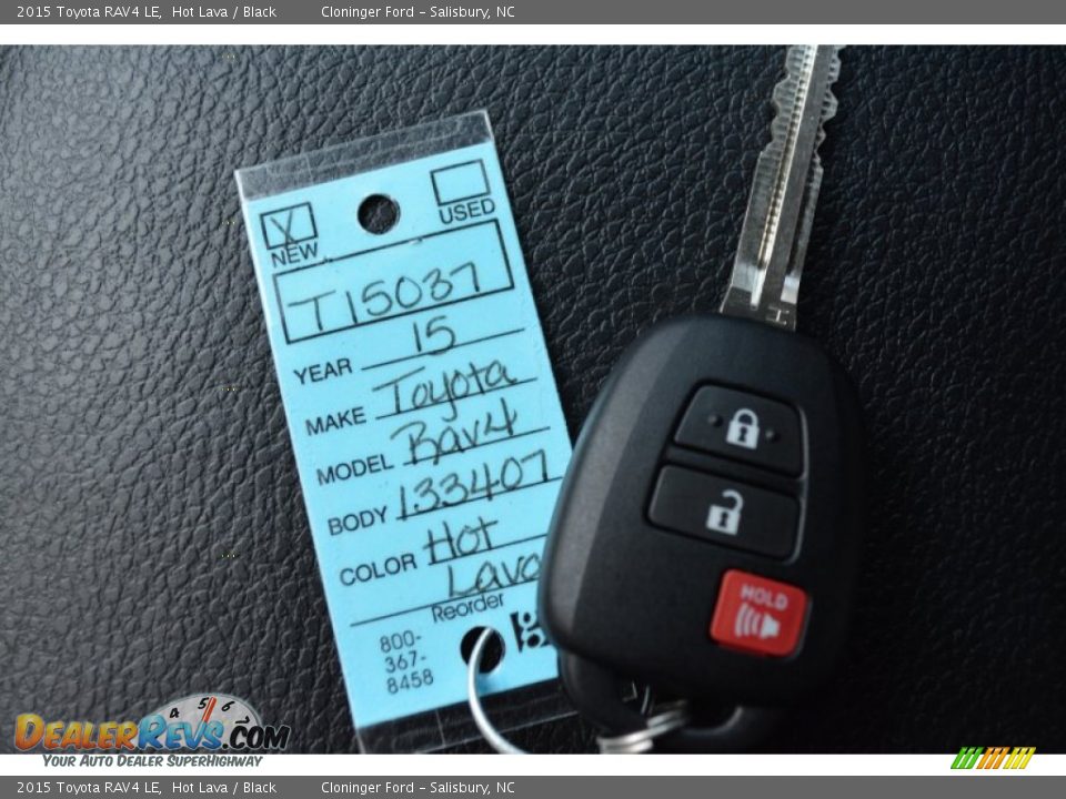 Keys of 2015 Toyota RAV4 LE Photo #20