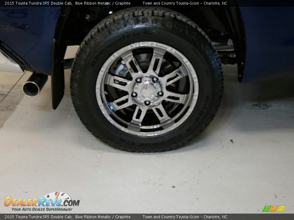 2015 Toyota Tundra SR5 Double Cab Blue Ribbon Metallic / Graphite Photo #2